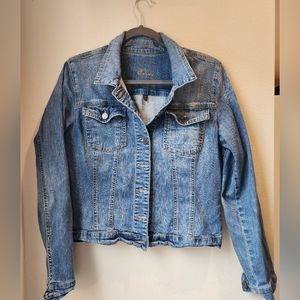 KUT from the Kloth 'Helena'Denim jacket -size large (runs small/fitted like Med)